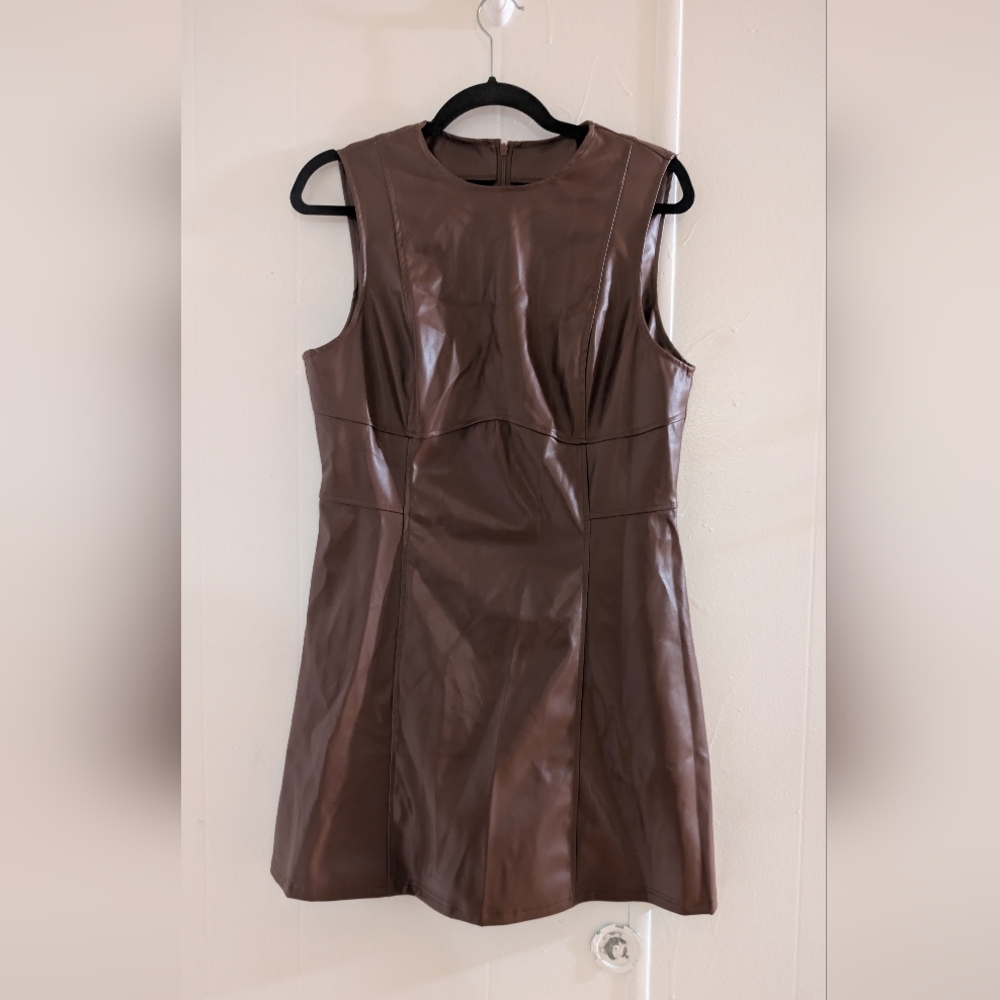 Faux leather Chic Brown Sleeveless Mini Dress - Picture 5 of 7